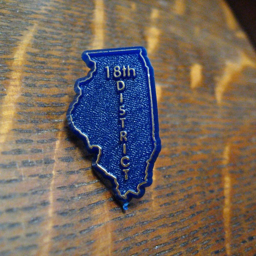 🇺🇸 Illinois State 18th District Vintage Lapel Pin